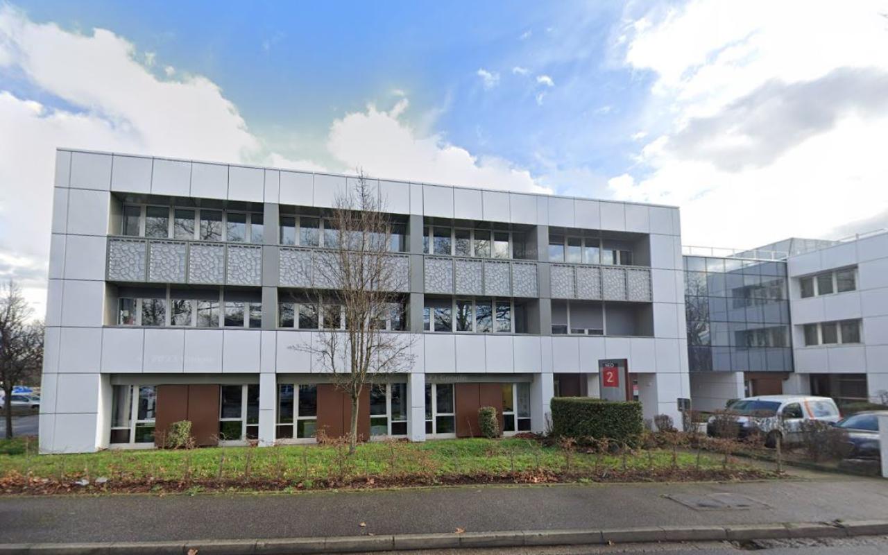 Bureau Bron 233m² Location bureau Bron Rhône OLBUR2310030 0